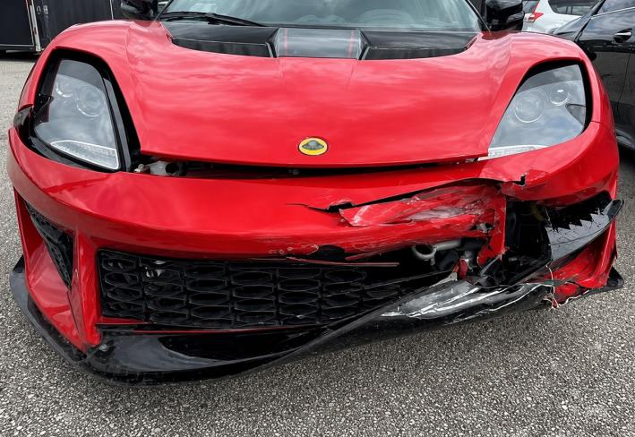 Salvage 2017 Lotus Evora 400 in Red