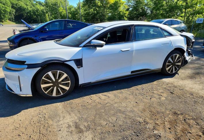 Salvage 2025 Lucid Motors Air Grand Touring in White