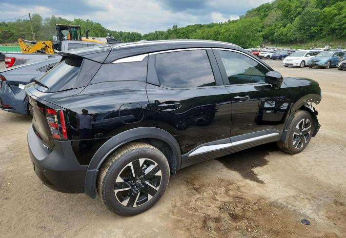 Salvage 2026 Nissan Kicks Sv in Black