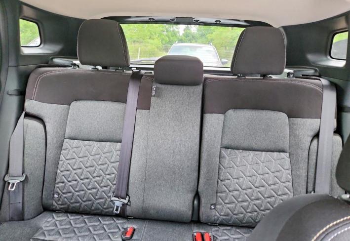 Salvage 2026 Nissan Kicks Sv in Black