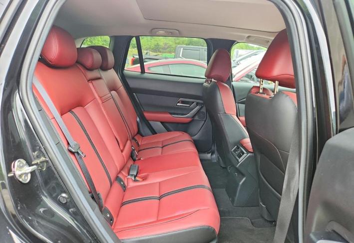 Salvage 2025 Mazda Cx-50 Premium in Black