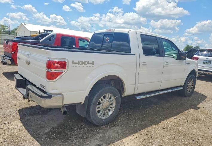 Salvage 2011 Ford F150 Lariat 5.0 in Белый