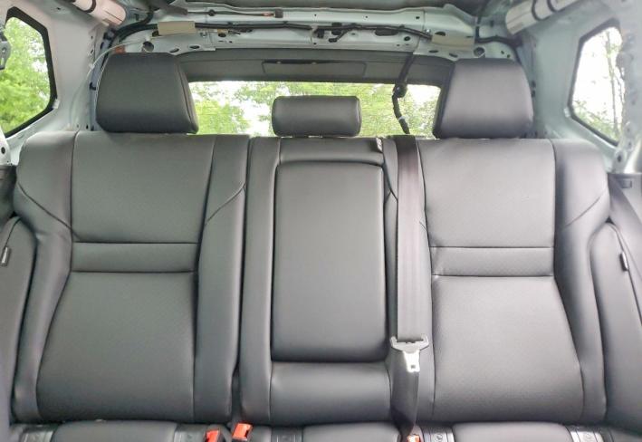 Salvage 2026 Nissan Rogue Dark Armor in Белый