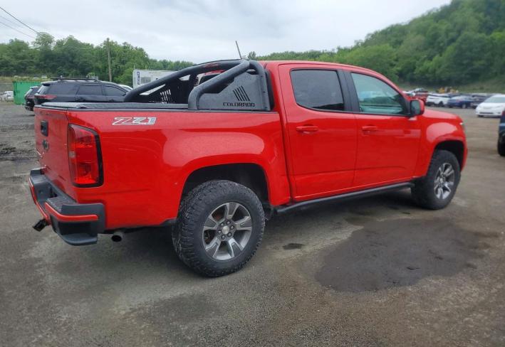 Salvage 2019 Chevrolet Colorado Z71 in Красный