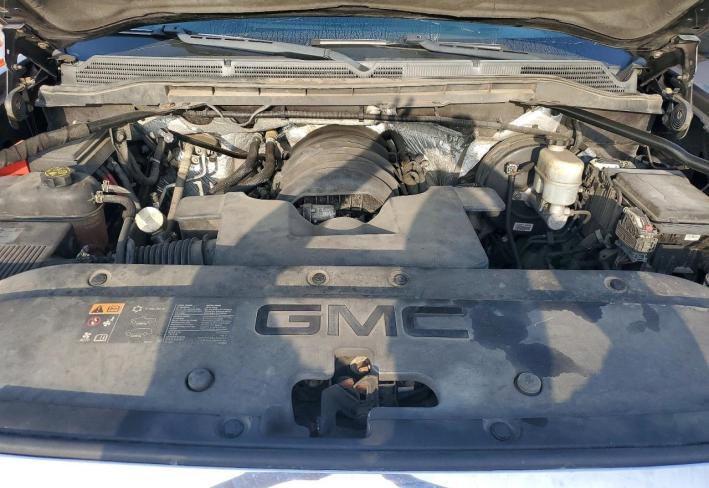 Salvage 2015 Gmc Sierra Denali in Серый