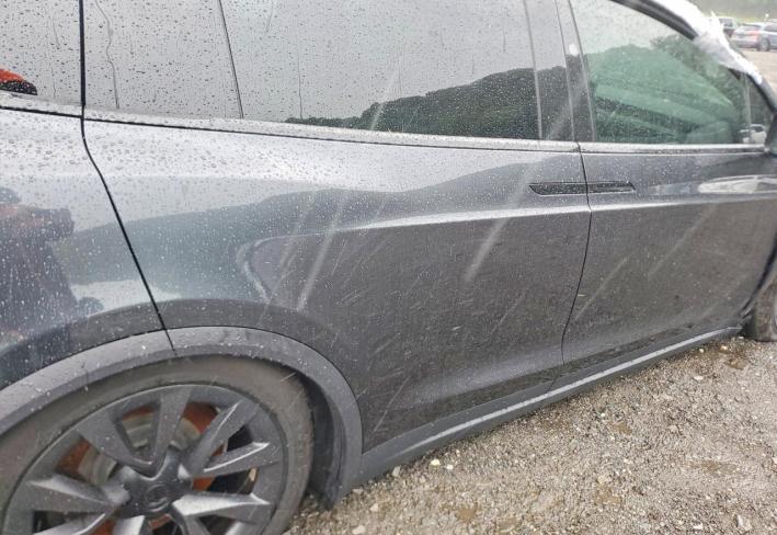 Salvage 2024 Tesla Model X  in Gray