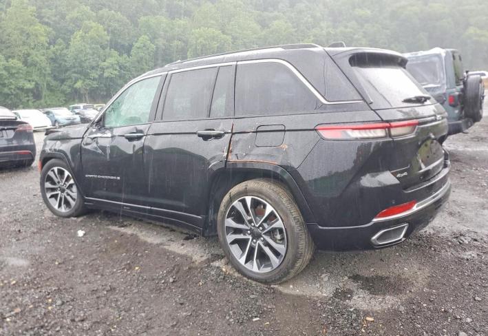 Salvage 2023 Jeep Grand Cherokee Overland in Black