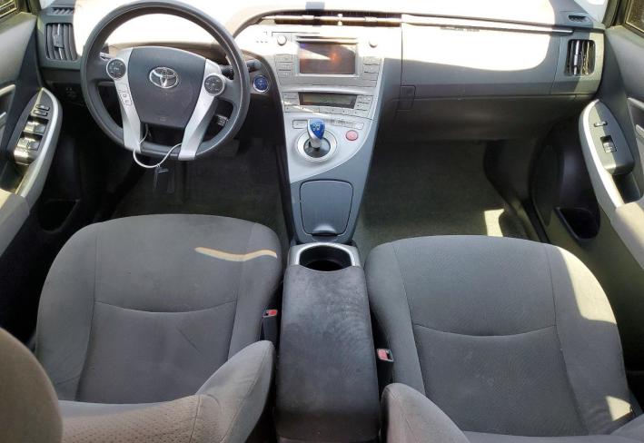 Salvage 2014 Toyota Prius Two in Синий