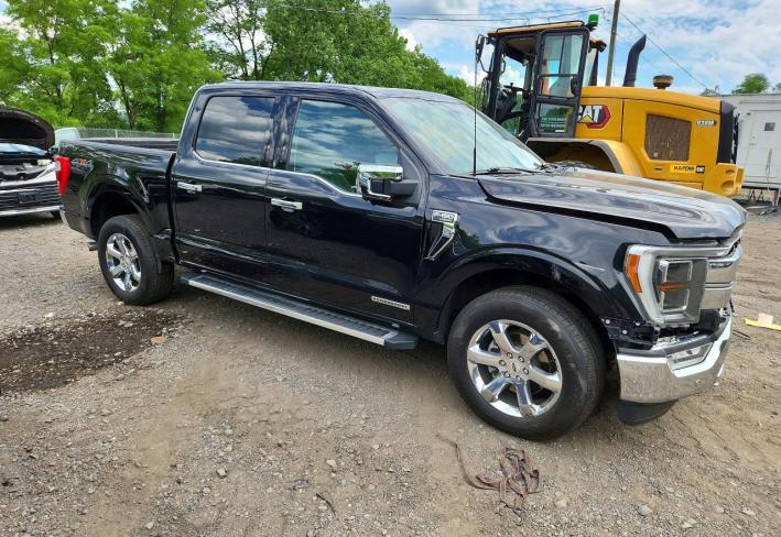 Salvage 2022 Ford F150  in Black