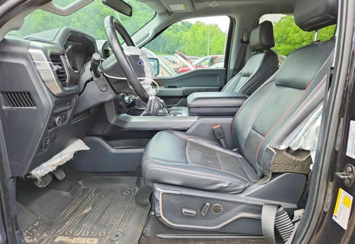Salvage 2022 Ford F150  in Black