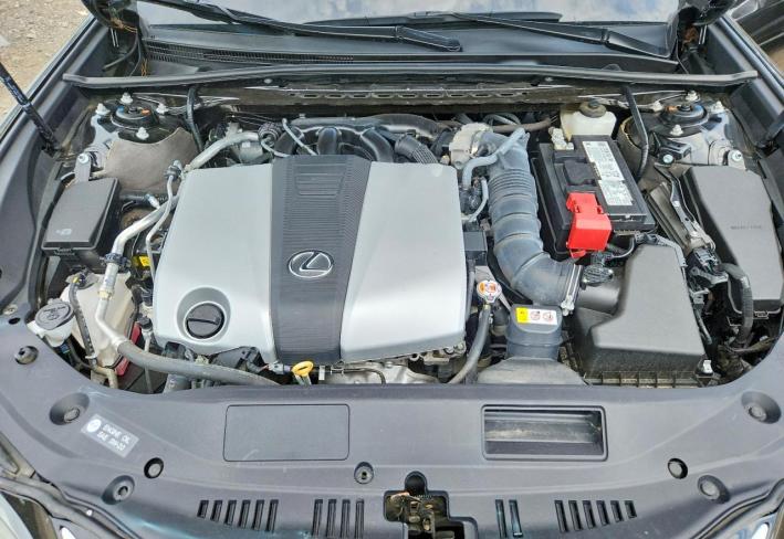 Salvage 2024 Lexus Es 350  in Black