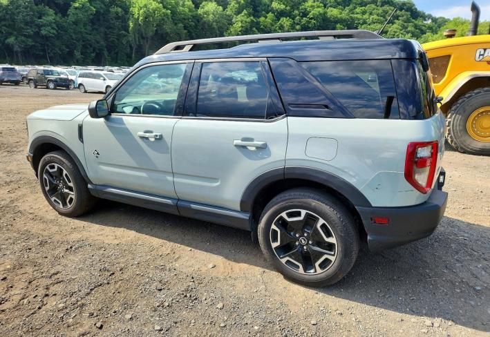Salvage 2024 Ford Bronco Sport Outer Banks in Green