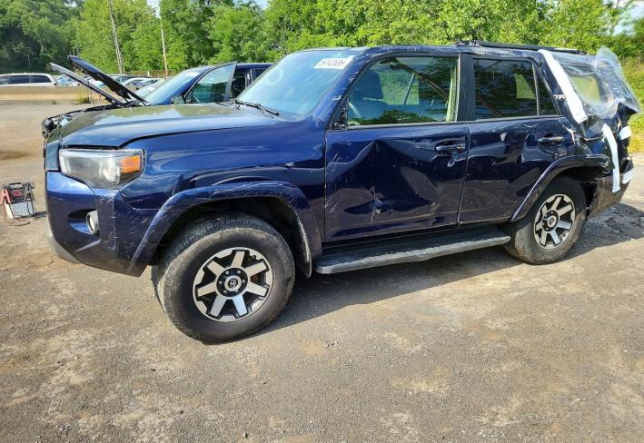 Salvage 2019 Toyota 4runner Trd Off-road in Blue