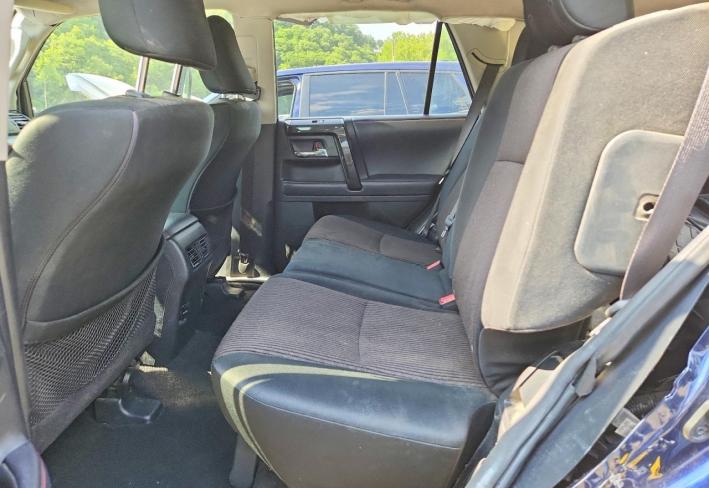 Salvage 2019 Toyota 4runner Trd Off-road in Blue