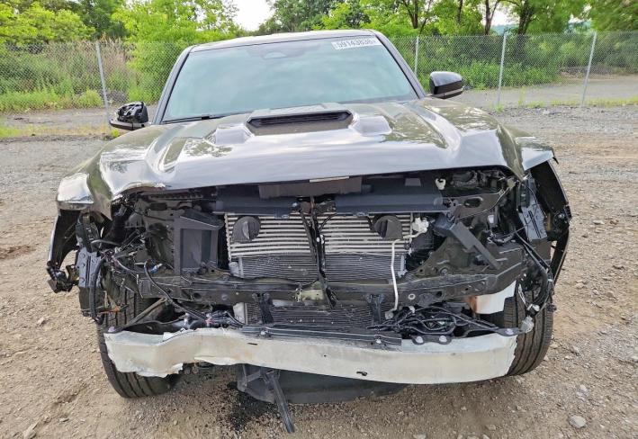 Salvage 2025 Toyota Tacoma Trd Sport in Black
