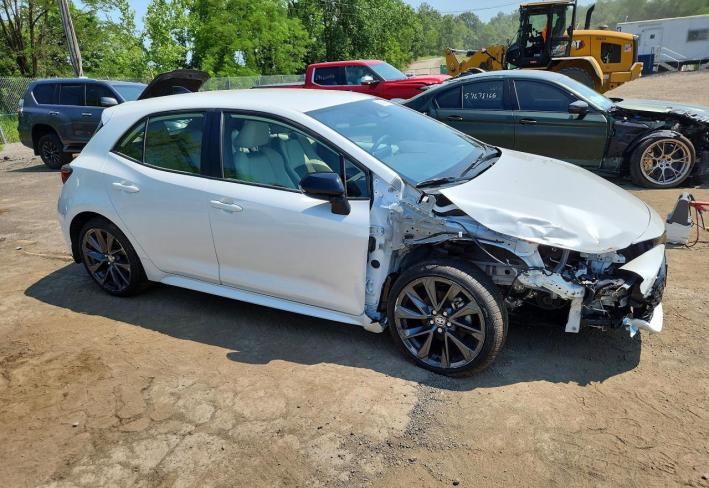 Salvage 2026 Toyota Corolla Xse in Серый