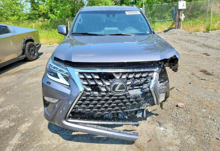 Salvage 2023 Lexus Gx 460  in Серый