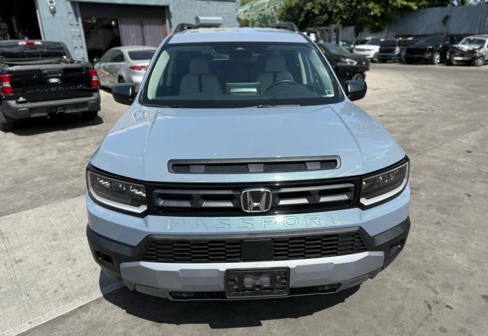 Salvage 2026 Honda Passport Elite in Синий