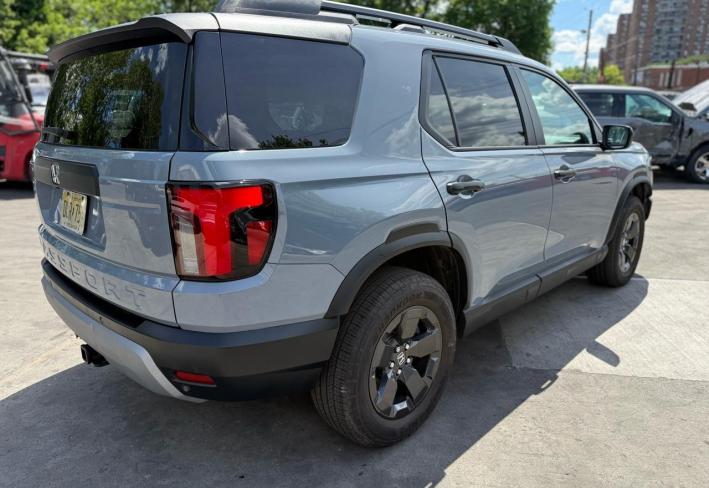 Salvage 2026 Honda Passport Elite in Синий