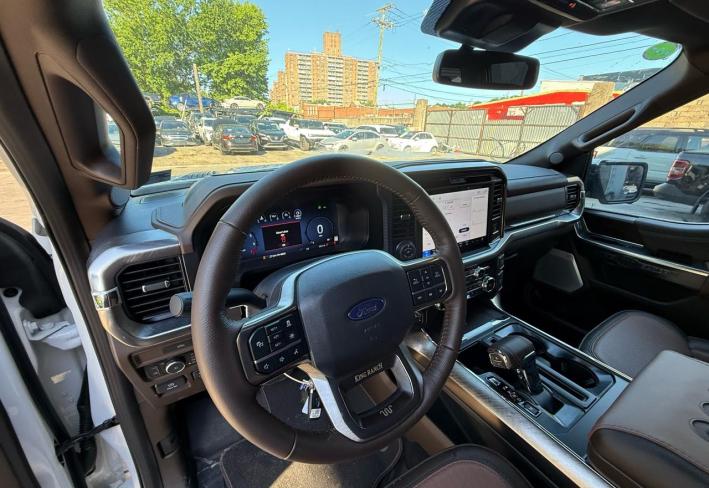Salvage 2026 Ford F150 King Ranch in Белый