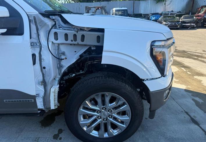 Salvage 2026 Ford F150 King Ranch in Белый
