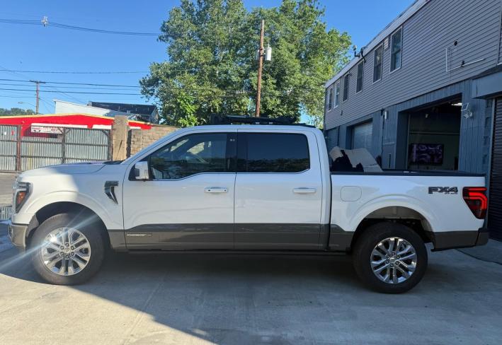 Salvage 2026 Ford F150 King Ranch in Белый
