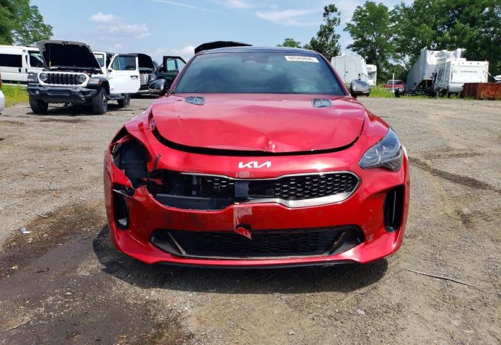 Salvage 2023 Kia Stinger Gt2 in Красный