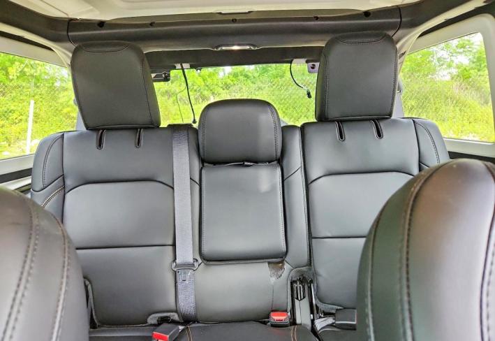 Salvage 2025 Jeep Wrangler Rubicon 392 in Коричневый