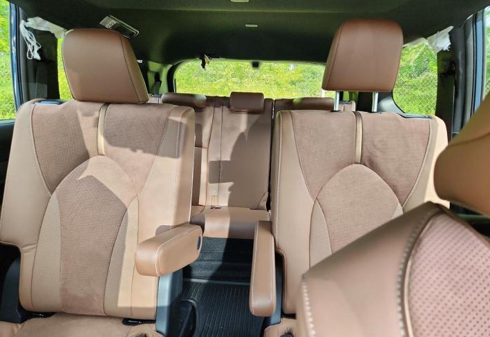 Salvage 2026 Toyota Grand Highlander Hybrid Max Platinum in Синий