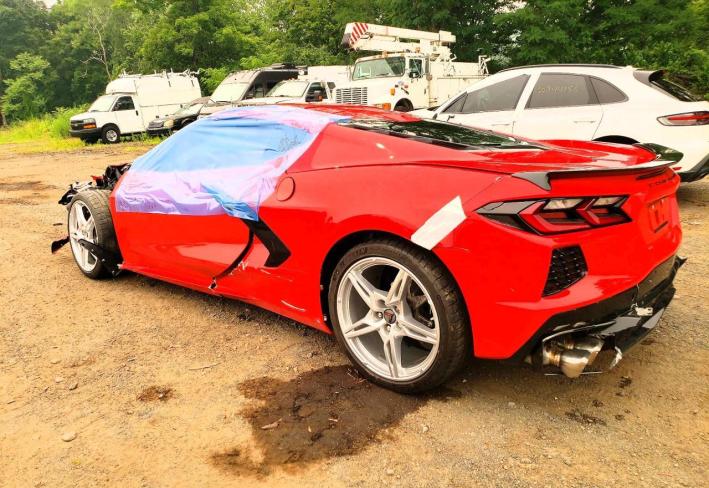 Salvage 2025 Chevrolet Corvette Stingray 2lt in Red