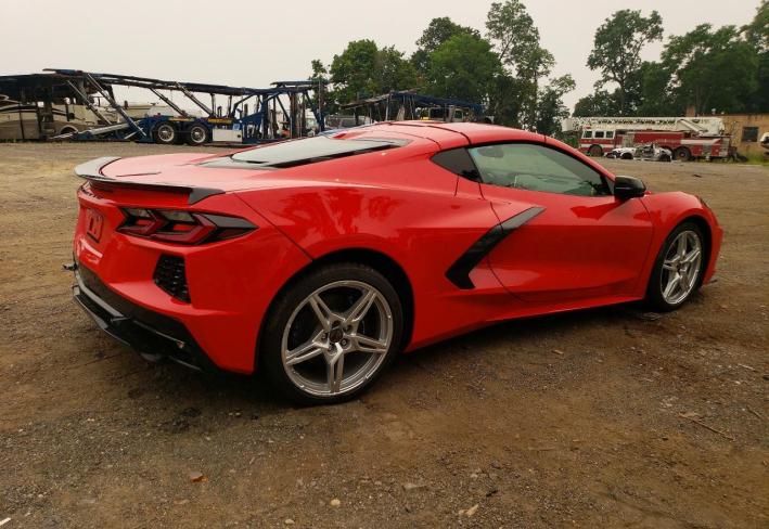 Salvage 2025 Chevrolet Corvette Stingray 2lt in Red