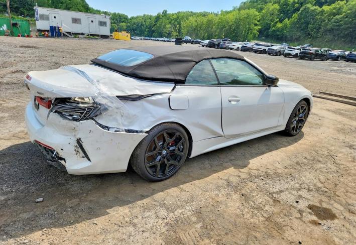 Salvage 2027 Bmw 430i  in White