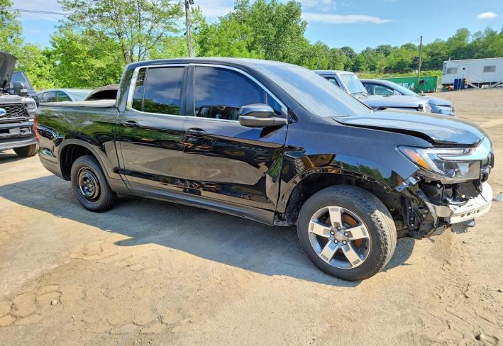 Salvage 2024 Honda Ridgeline  in 