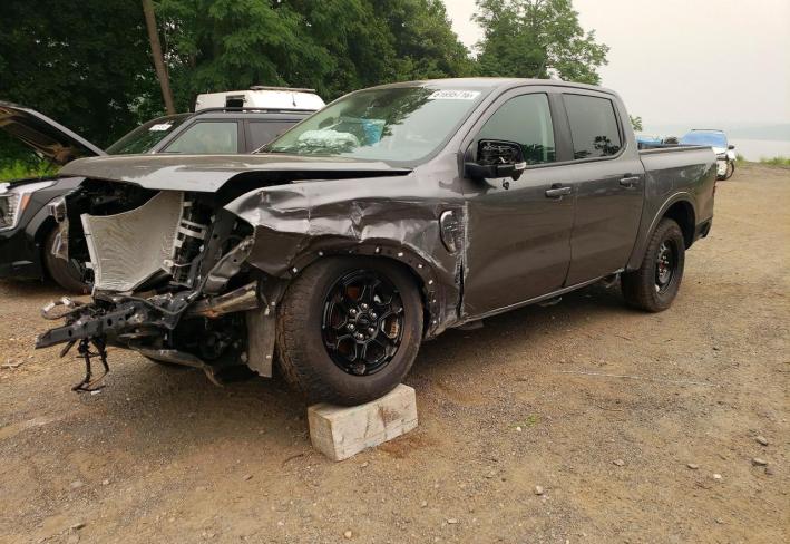 Salvage 2025 Ford Ranger Lariat in Gray