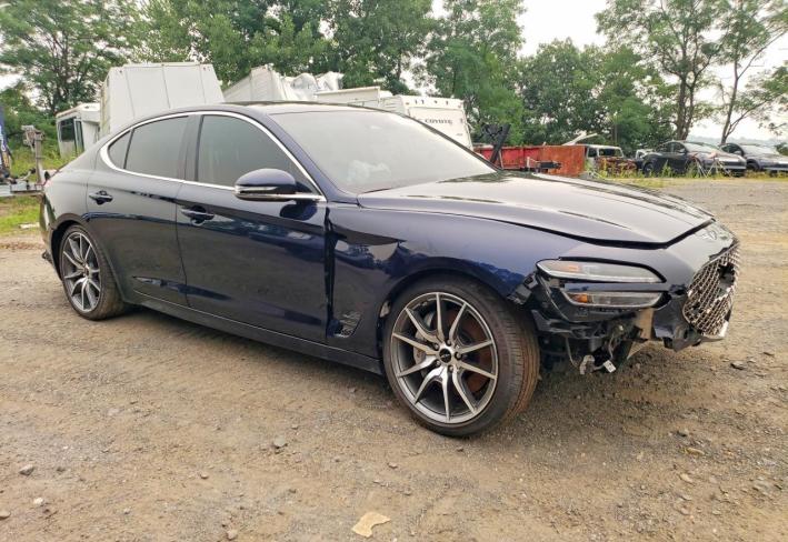 Salvage 2026 Genesis G70  in Blue
