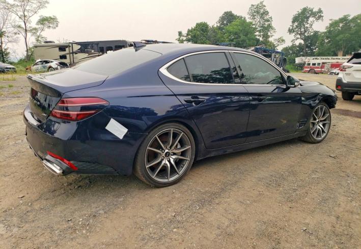 Salvage 2026 Genesis G70  in Blue