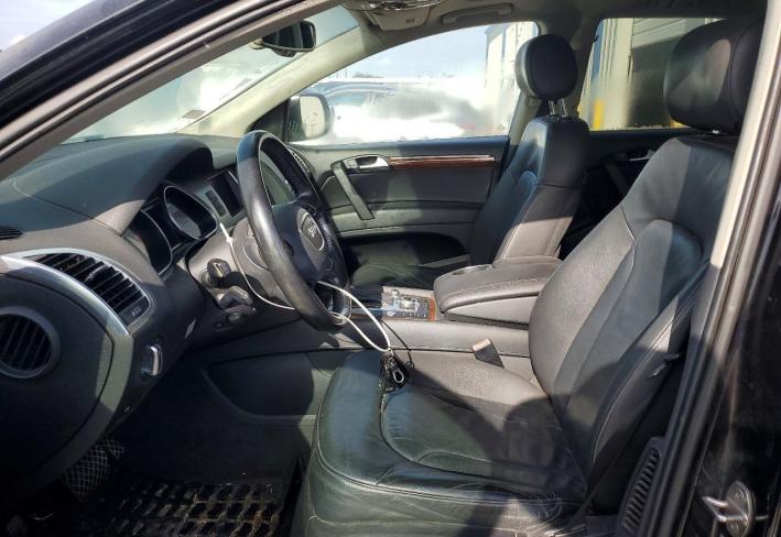 Salvage 2015 Audi Q7 Tdi Premium Plus in Черный