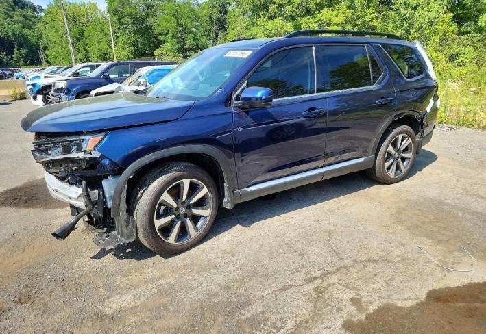 Salvage 2025 Honda Pilot Touring in Синий