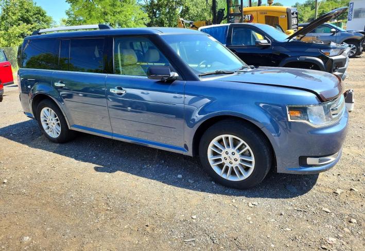 Salvage 2019 Ford Flex  in Синий
