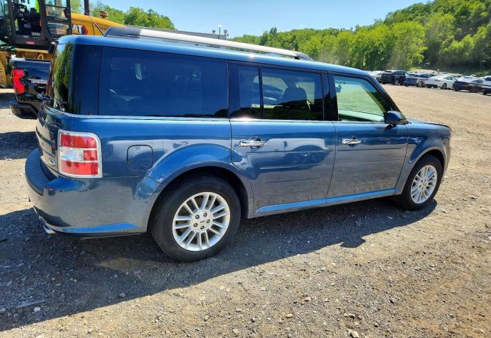 Salvage 2019 Ford Flex  in Синий