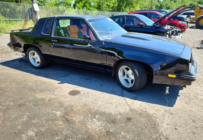 Salvage 1983 Oldsmobile Cutlass Calais in Black