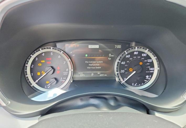 Salvage 2026 Toyota Highlander Xle in Gray
