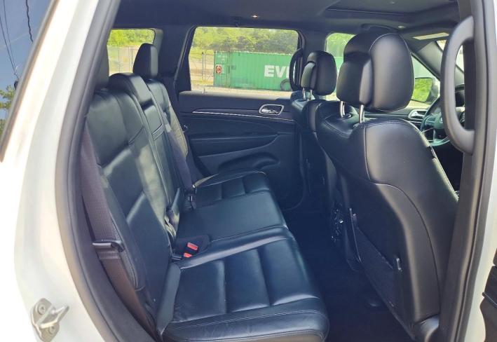 Salvage 2021 Jeep Grand Cherokee Limited in White