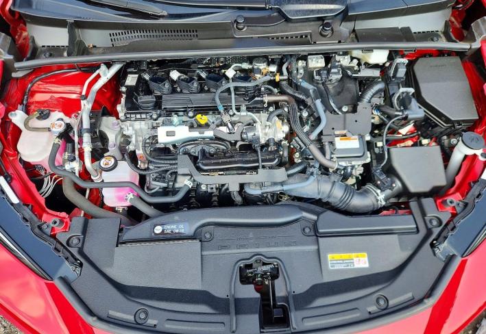 Salvage 2024 Toyota Prius Limited in Red