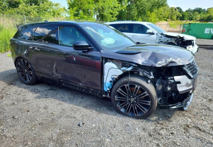 Salvage 2026 Land Rover Velar Dynamic Se in Gray