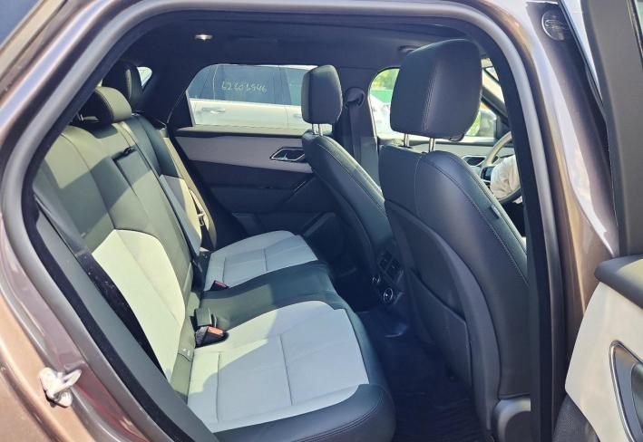 Salvage 2026 Land Rover Velar Dynamic Se in Gray