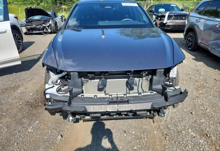 Salvage 2023 Toyota Crown Limited in Gray