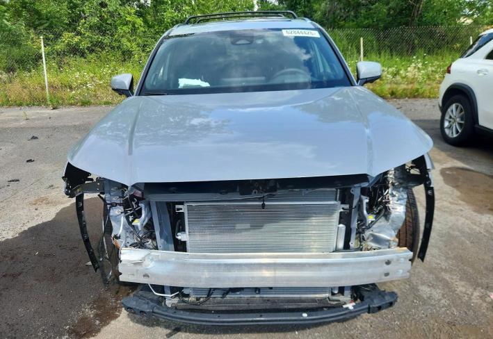 Salvage 2026 Toyota Grand Hybrid Max Platinum in Gray