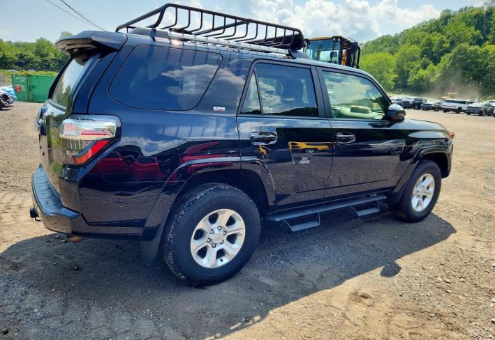 Salvage 2024 Toyota 4runner  in Black