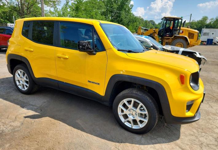 Salvage 2023 Jeep Renegade  in Yellow